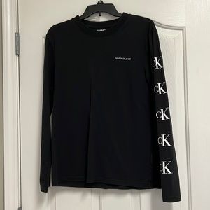 Black long sleeve Calvin Klein Tshirt men size medium